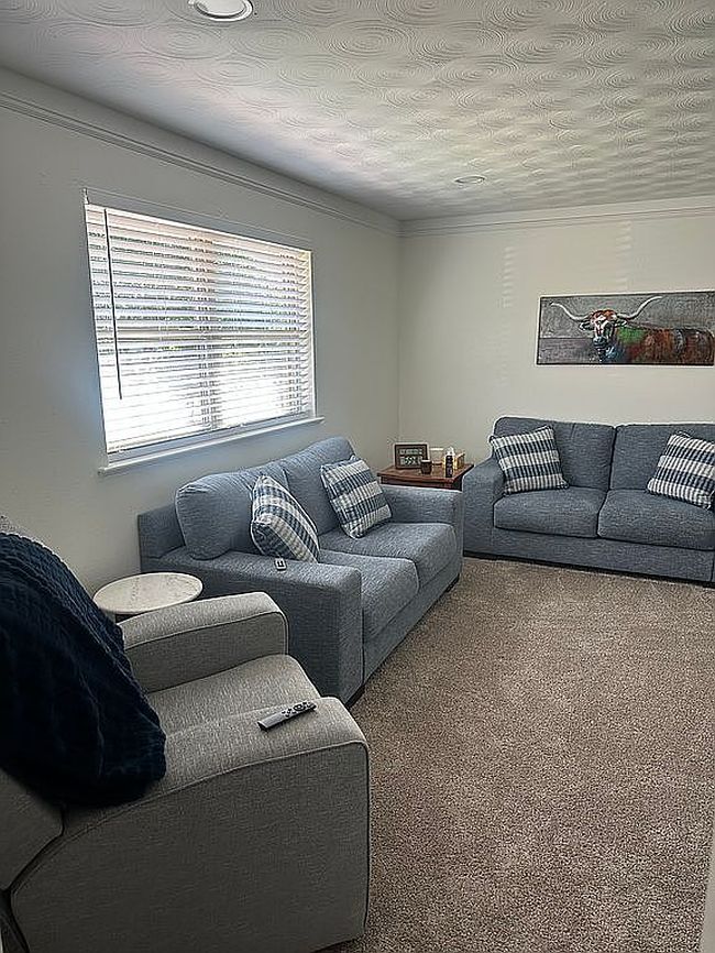 Additional photo 2 of property located at 4029 Hooper Dr