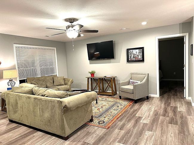 Image of 701 S Anita St