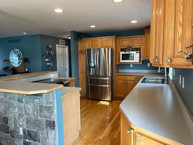 Photo of 9055 Gale Rd, White Lake, MI
