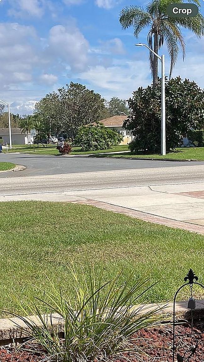 Photo of 130 59th St W, Bradenton, FL