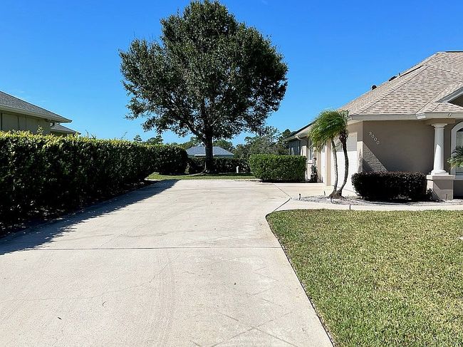 Image of 3000 Manor Dr