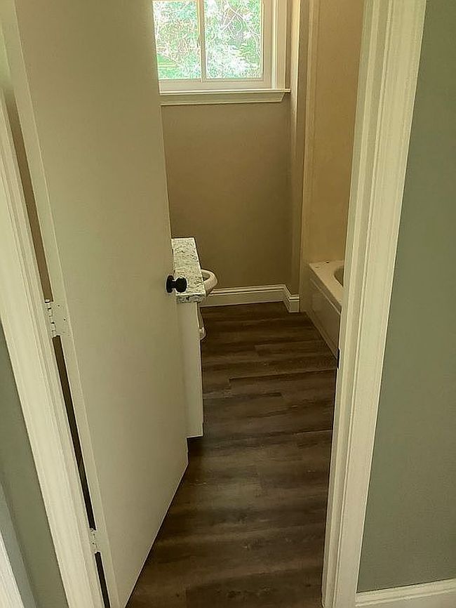 Image of 157 W Petros Rd