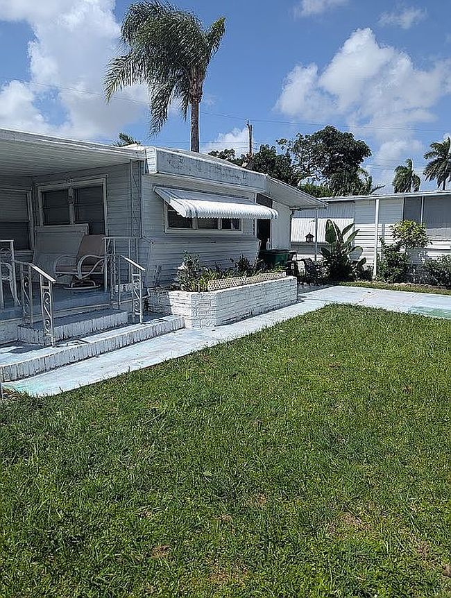 Photo of 8651 Sw 18th Ct, Davie, FL