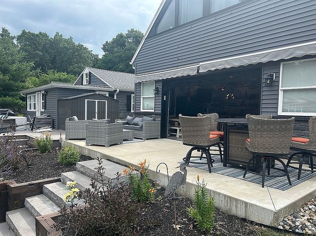 Photo of 50755 W Bay Rd, Dowagiac, MI