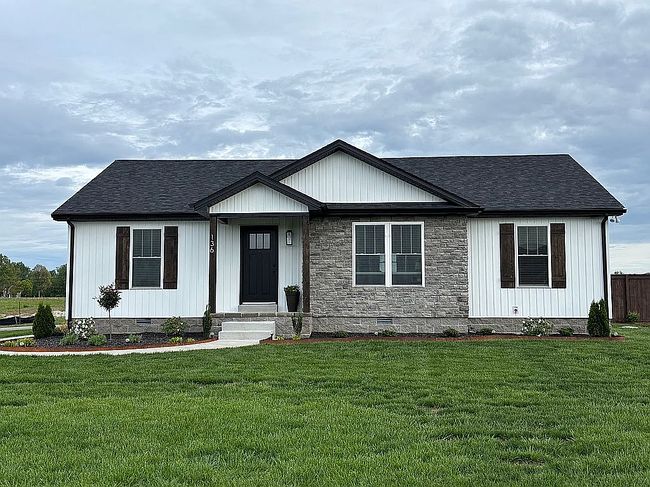 Preview of property located at 136 Greenbriar Ln