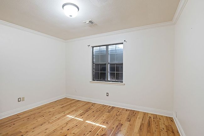 Photo of 102 La Quinta Ct, Broussard, LA