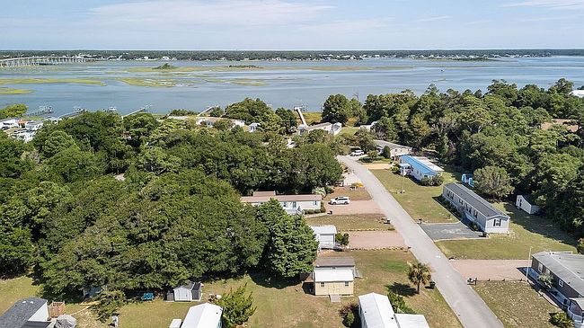 Photo of 515 Sea Lavender Trl, Emerald Isle, NC