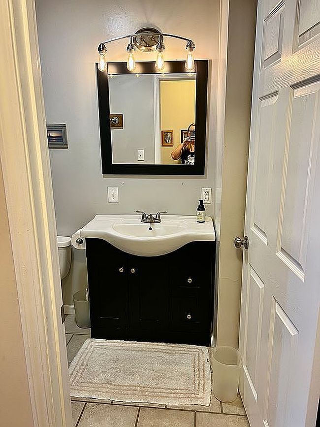 Photo of 3433 Young Rd, Mechanicsburg, IL