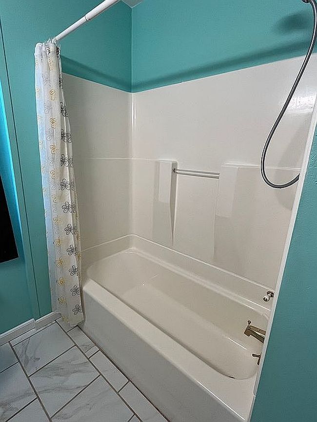 Image of 377 Sheridan Ct
