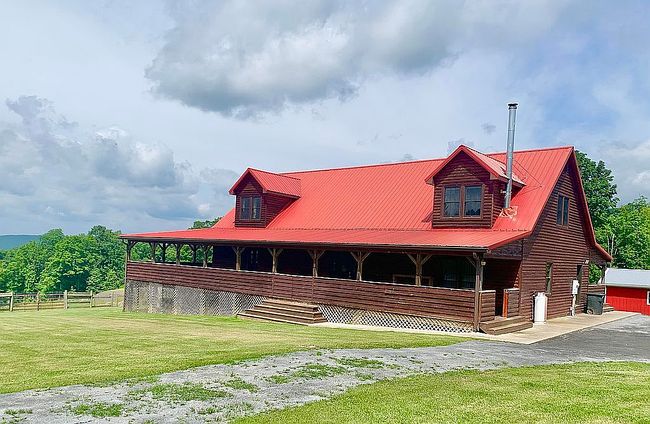 Photo of 110 Autumn Ridge Rd, Alderson, WV