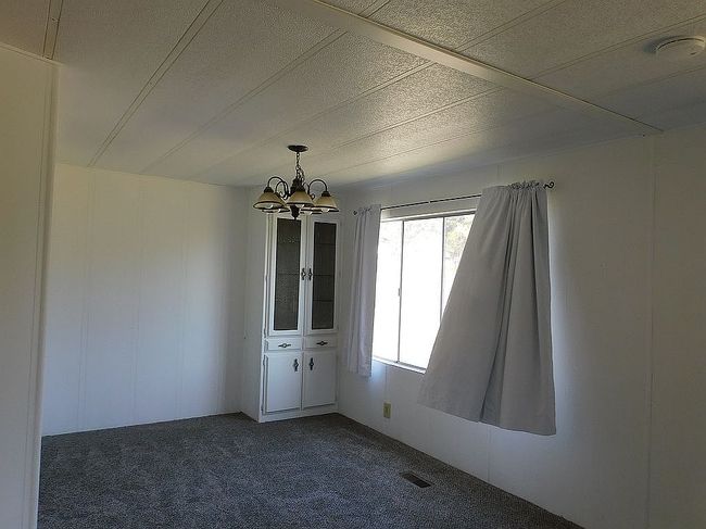 Photo of 1384 Se Akins Dr, Prineville, OR