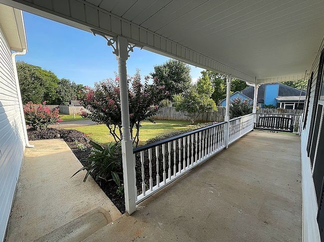 Photo of 103 Grindstaff Dr, Bonaire, GA