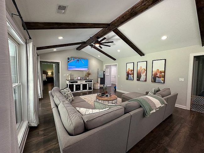 Image of 111 Nelson Ln
