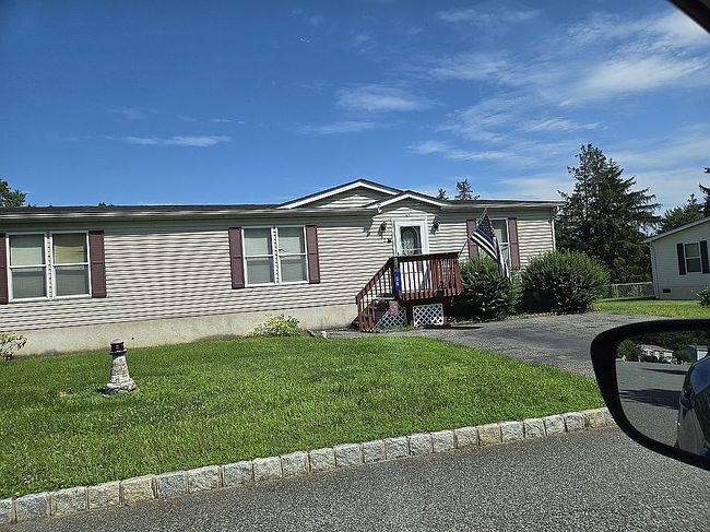 Photo of 92 New St, Oxford, NJ