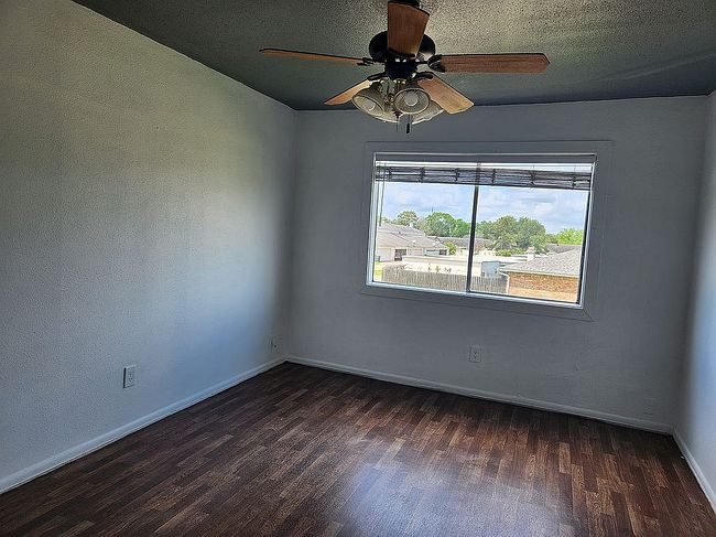 Image of 5915 Fairmeadow St