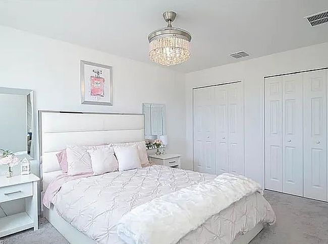 Image of 2191 Cara Cara Way