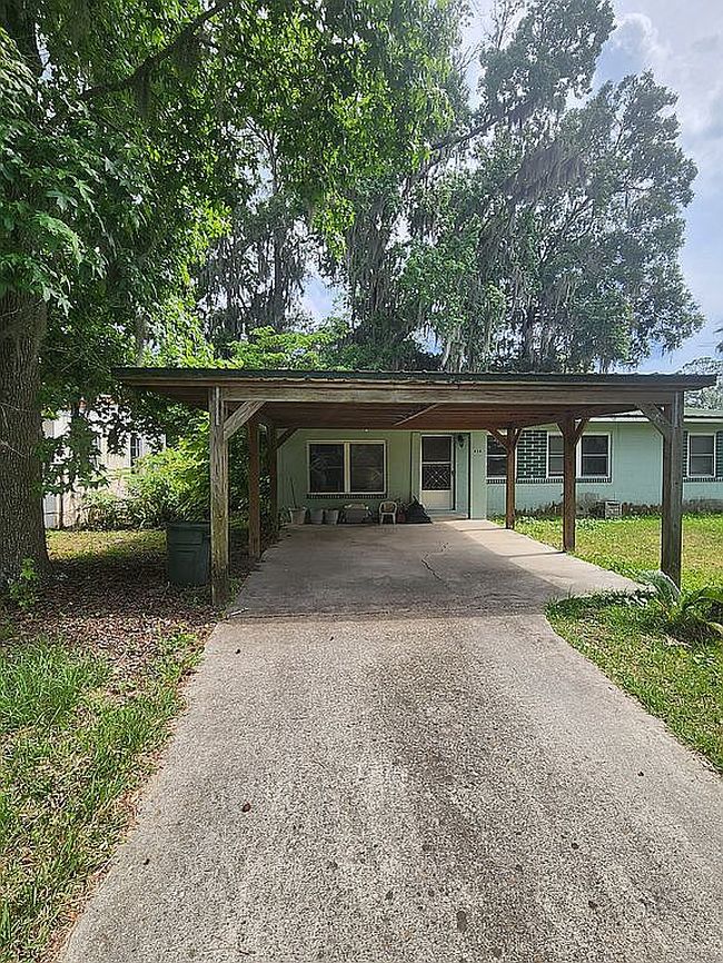 610 Pinewood Dr, Starke, FL