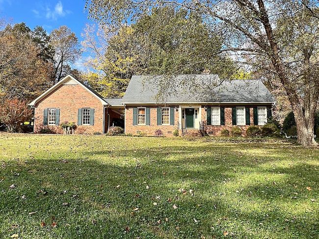 Preview of property located at 402 Weaver Dr