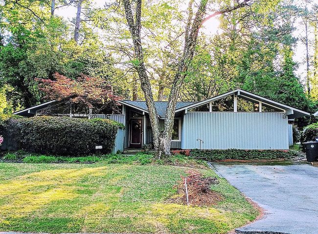 Image of 1437 Pine Valley Loop