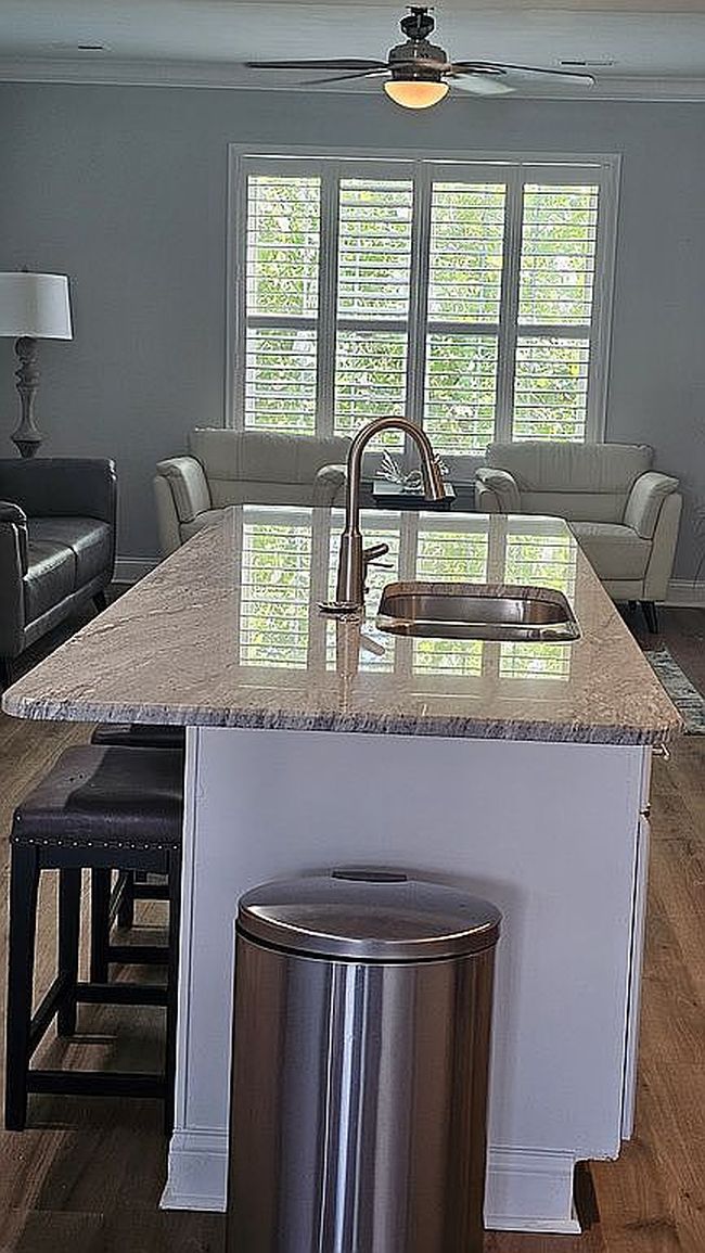 Image of 231 W Monroe Ave Unit 204