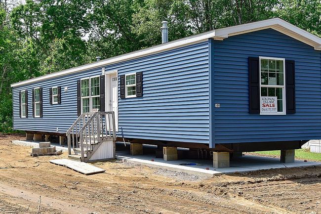 Photo of 108 Colonial Vlg, Somersworth, NH