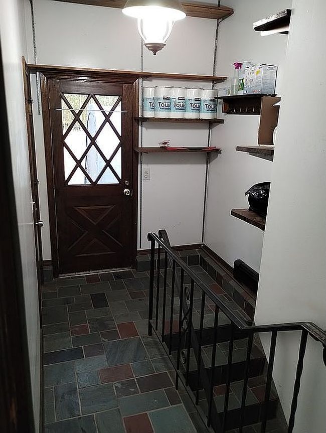 Preview of property located at 15 Beverly Ct