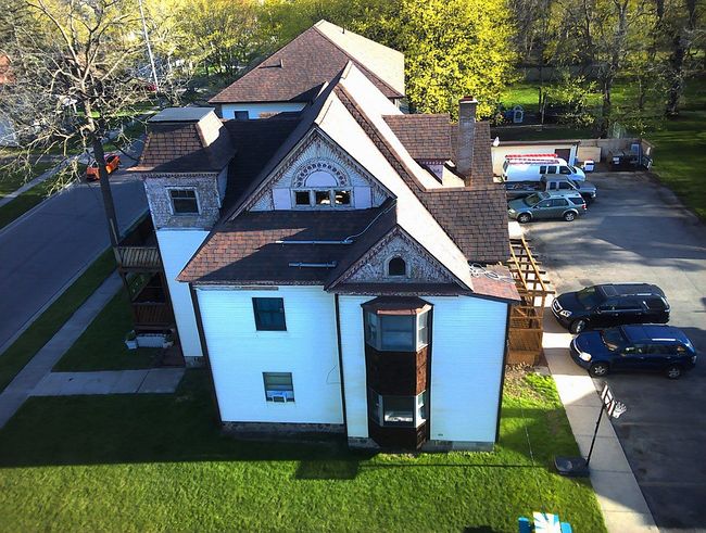 Photo of 510 Pleasant St, Charlotte, MI