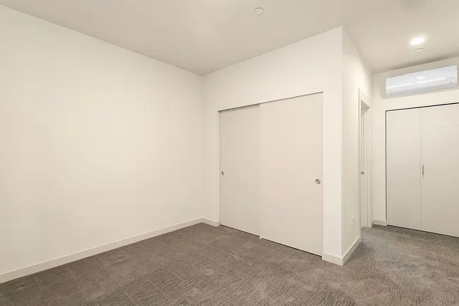 Image of 3612 Leary Way Nw