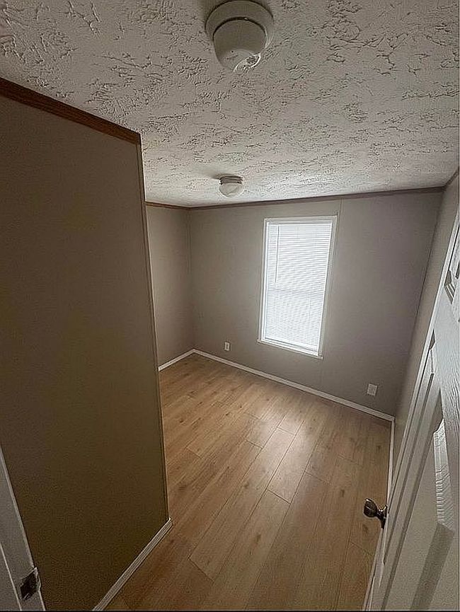 Photo of 300 Sw 8th St #209, Madison, SD