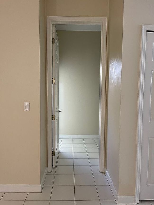 Image of 408 Sw Horseshoe Bay