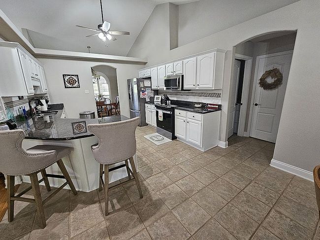 Photo of 265 Royal Ln, Fairhope, AL