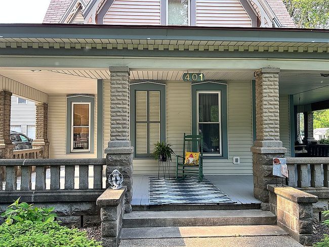 Image of 401 W Cherry St
