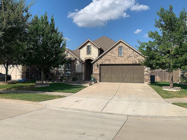 Photo of 5908 Cambridge Dr, North Richland Hills, TX