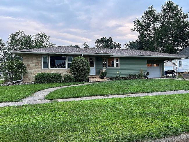 Photo of 403 S Cannon St, Paullina, IA