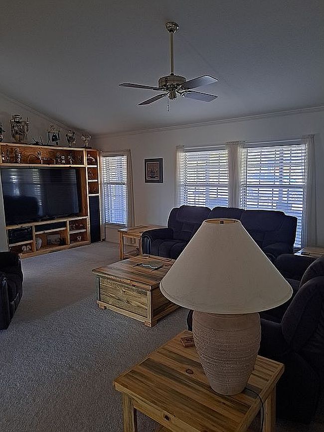 Image of 128 S Bull Pen Cir