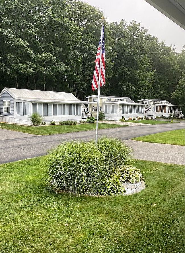 Photo of 1 Seacoast Ln Unit 12, Old Orchard Beach, ME