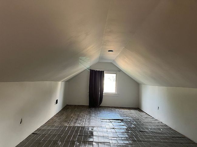 Photo of 37 Glenora Dr, Rochester, NY