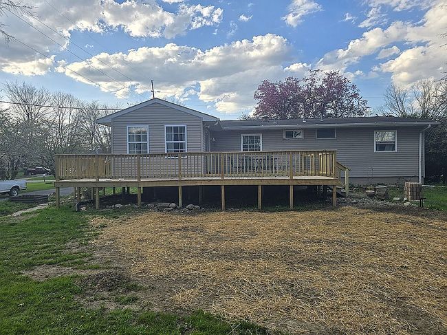 Image of 16 Birch Dr