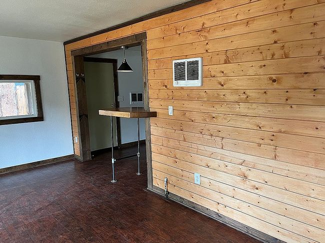Image of 212 W Pine St