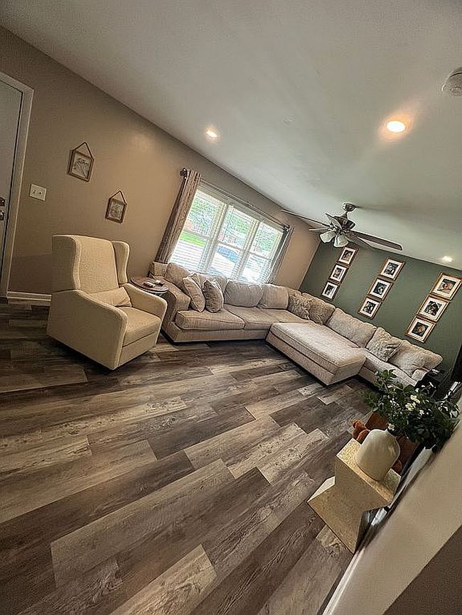 Additional photo 1 of property located at 2000 Sutton Dr