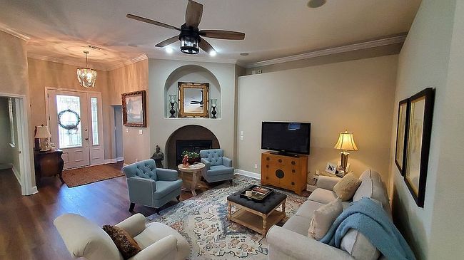 Image of 8462 Salt Grass Dr W