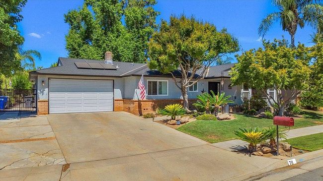 Preview of property located at 711 E Alluvial Ave