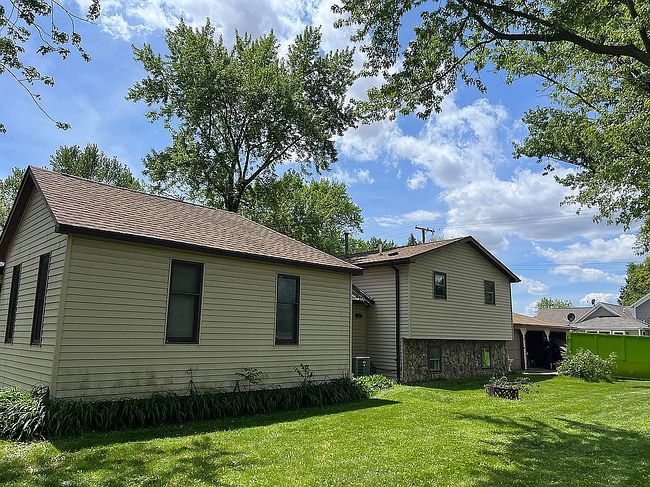 Photo of 207 N Washington St, Wanatah, IN