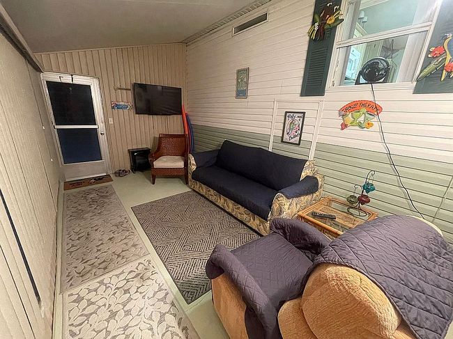 Photo of 16299 San Carlos Blvd #G-1, Fort Myers, FL