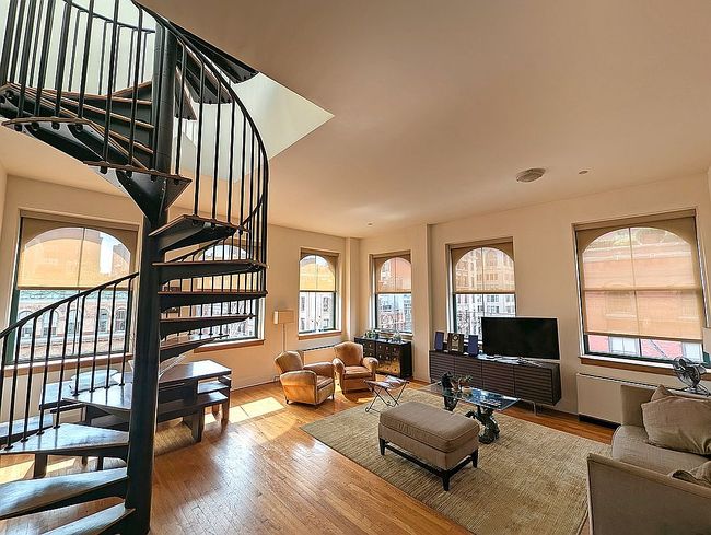 Photo of 53 N Moore St #Phc