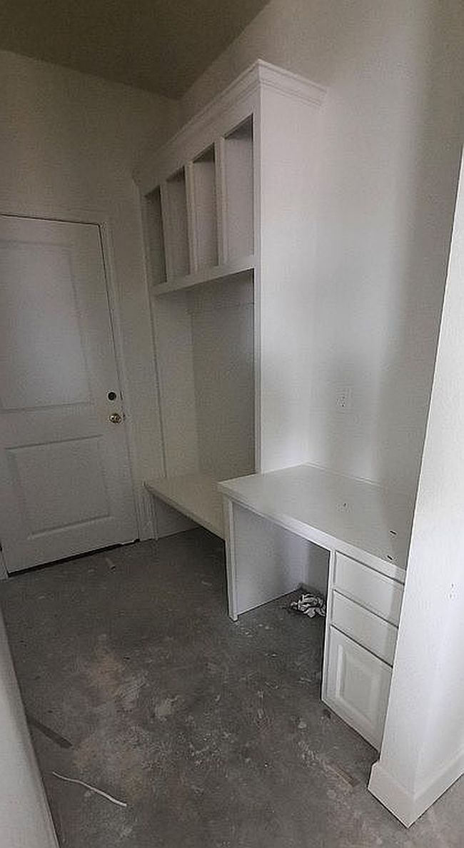 Additional photo 1 of property located at 102 Lady Ln