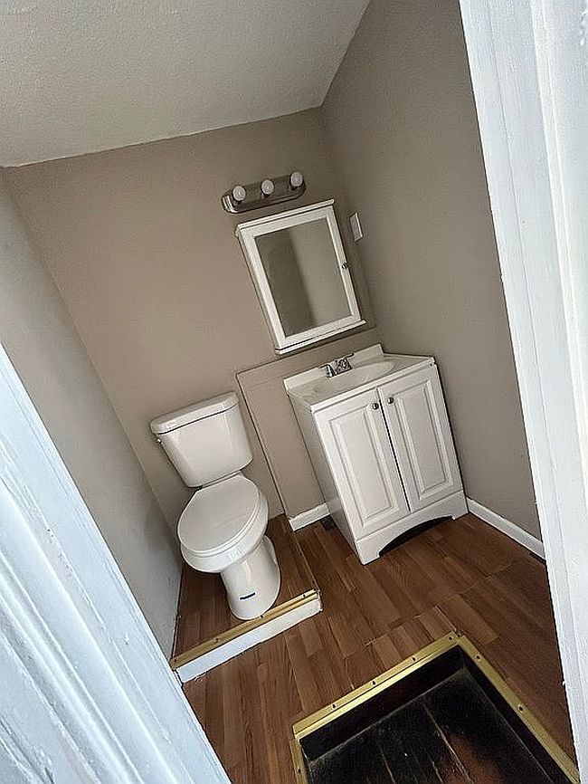 Additional photo 3 of property located at 131 Bristol Ave