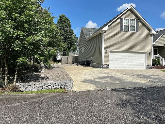 Photo of 76 Stroud Will Ct, Rocky Point, NC