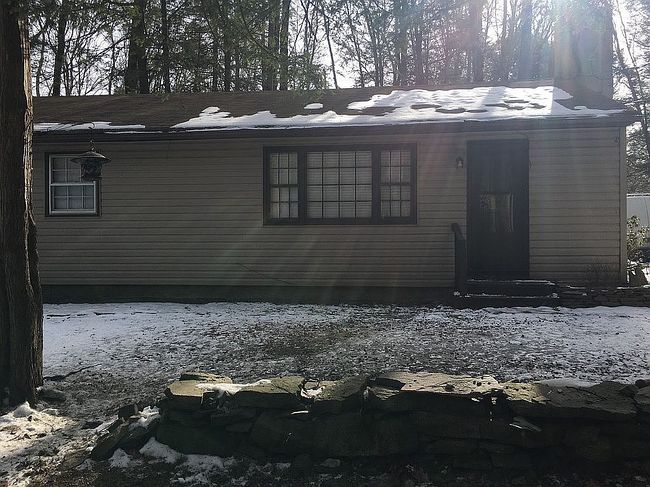 Image of 1004 Goose Pond Rd