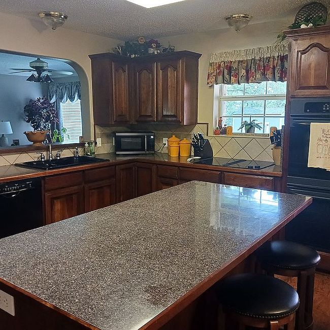 Additional photo 2 of property located at 1070 Burwick Rd